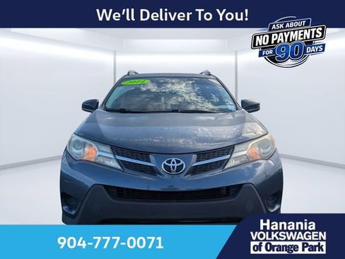 Used 2014 Toyota RAV4 LE FWD image 8