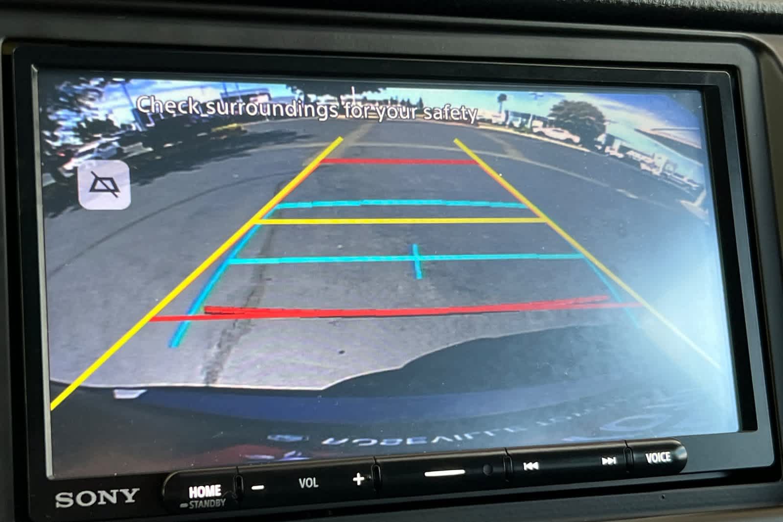 Certified 2019 Toyota Highlander Plus FWD image 22