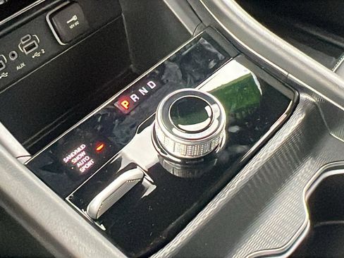 New 2025 Jeep Grand Cherokee Limited w/ Trailer Tow Package image 26