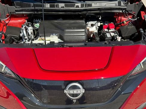 Certified 2025 Nissan Leaf SV Plus image 27