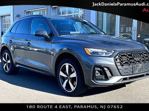 Used 2022 Audi Q5 2.0T Premium Plus w/ Premium Plus Package image 9