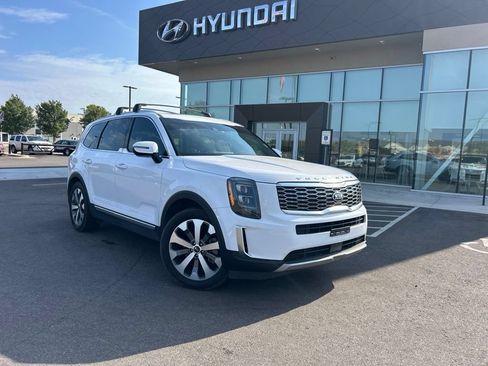 Used 2021 Kia Telluride EX w/ EX Premium Package AWD/4WD image 5