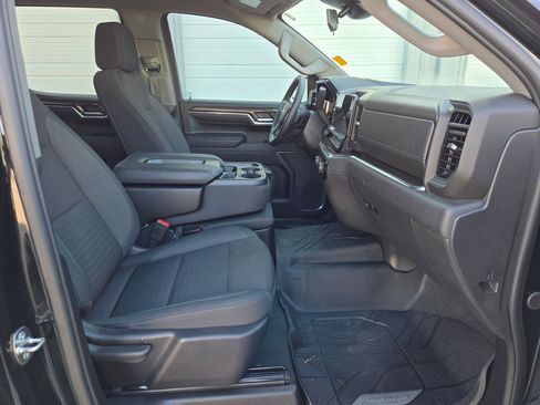 Certified 2024 Chevrolet Silverado 1500 LT RWD image 21