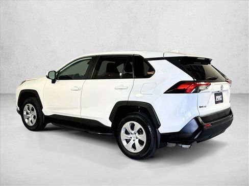 Used 2023 Toyota RAV4 LE FWD image 7