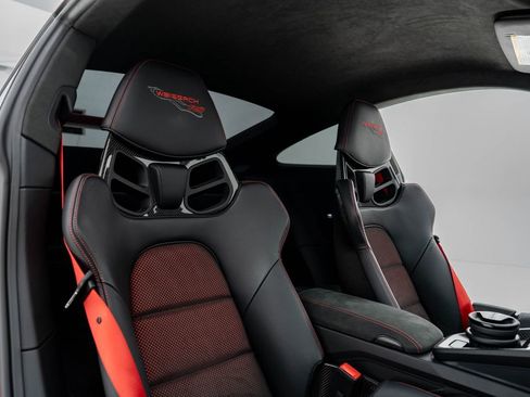 Used 2024 Porsche 911 GT3 RS image 44