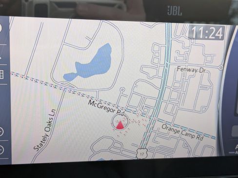 Used 2021 Toyota Highlander Platinum image 26