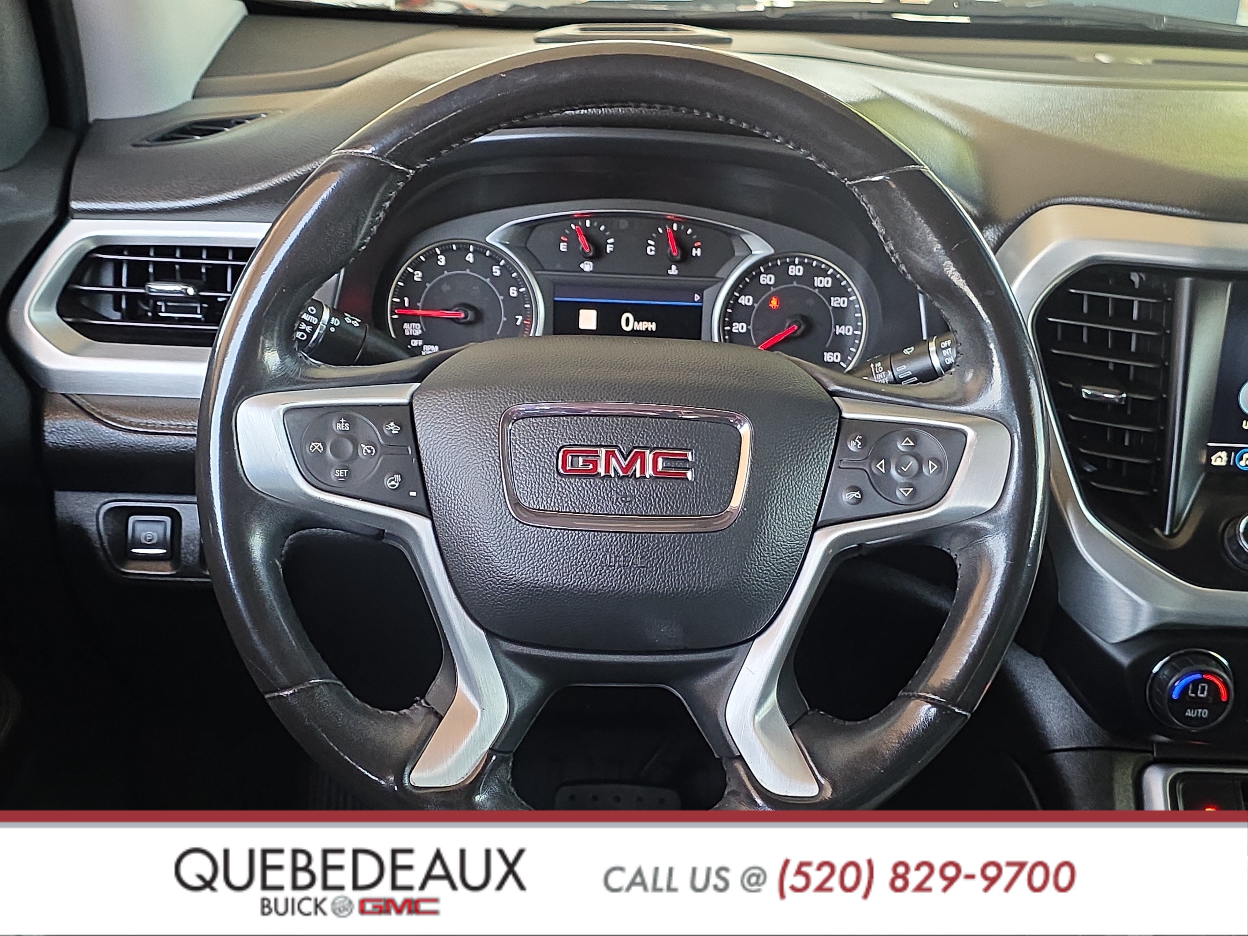Used 2022 GMC Acadia SLT w/ Preferred Package FWD image 13
