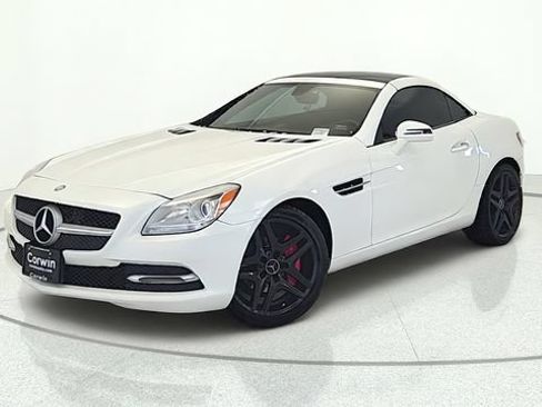 Used 2014 Mercedes-Benz SLK 250 image 1