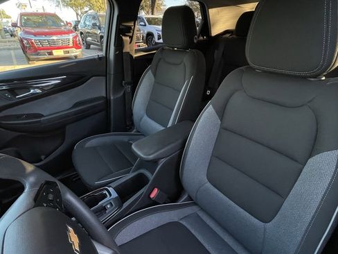 Used 2025 Chevrolet TrailBlazer LT image 22