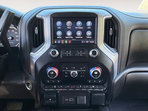 Used 2023 GMC Sierra 3500 SLT w/ SLT Convenience Package AWD/4WD image 8