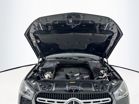 Used 2025 Mercedes-Benz GLE 350 4MATIC image 34