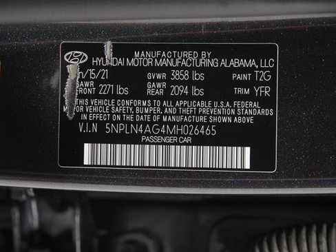 Used 2021 Hyundai Elantra SEL w/ Convenience + Premium Package FWD image 20