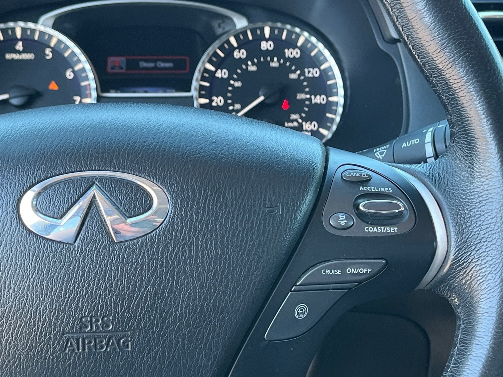 Used 2015 INFINITI QX60 Luxe w/ Deluxe Touring Package AWD/4WD image 20