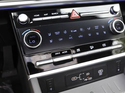 New 2026 Hyundai Santa Fe Limited AWD/4WD image 19