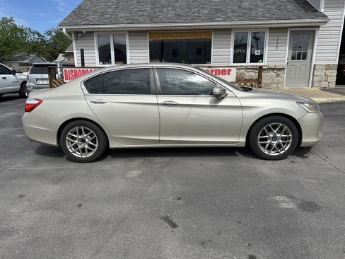 Used 2013 Honda Accord EX-L image 11