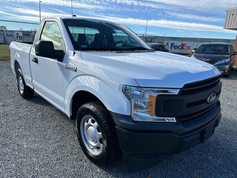 Used 2019 Ford F150 XL w/ Trailer Tow Package image 5