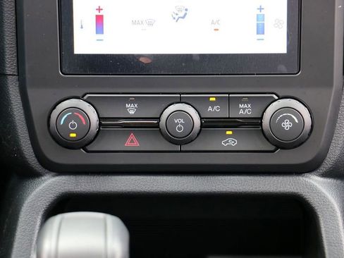 New 2025 Ford Ranger XL RWD image 23