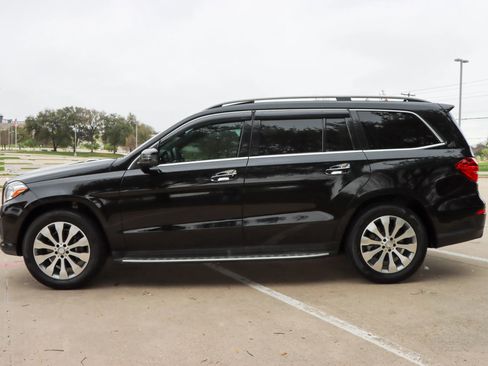 Used 2017 Mercedes-Benz GLS 450 4MATIC image 4