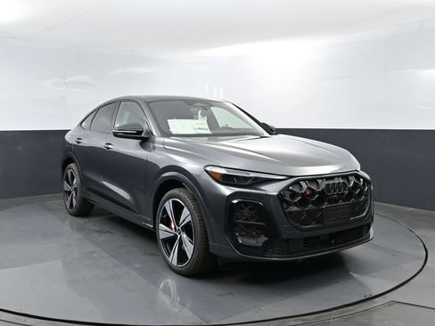 New 2026 Audi SQ5 Premium Plus AWD/4WD image 3