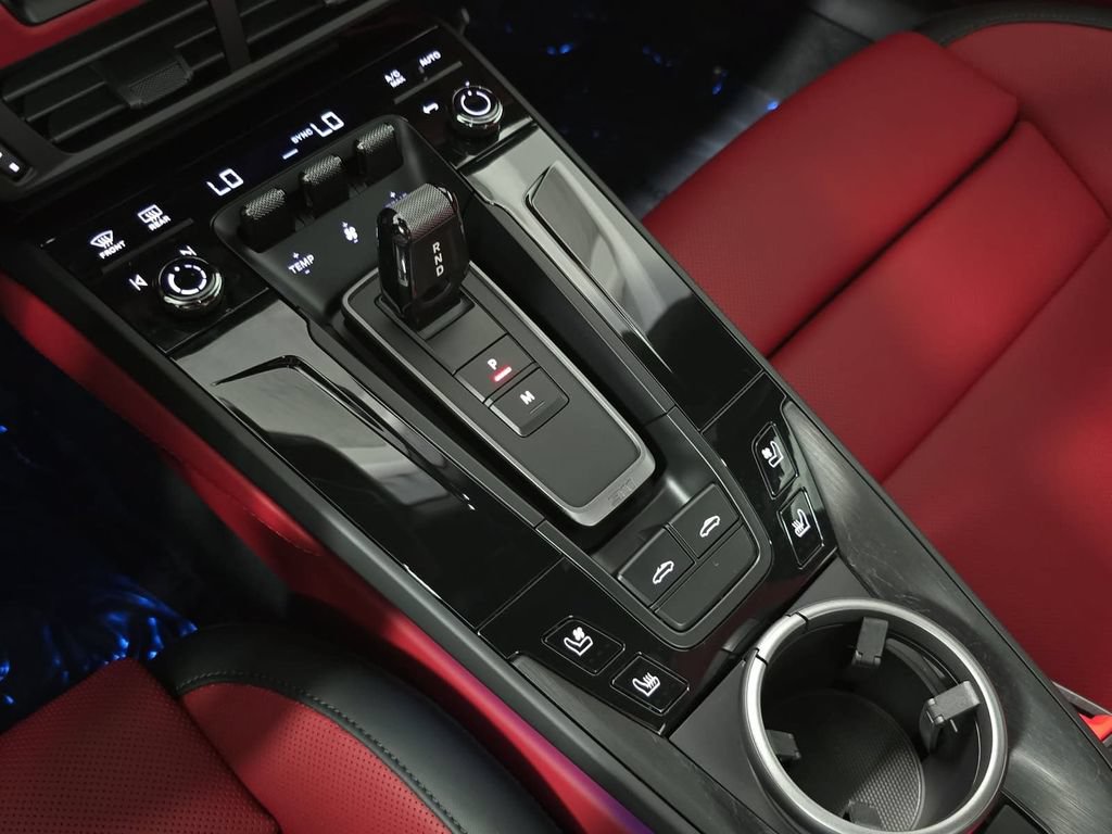Certified 2026 Porsche 911 Targa 4 GTS AWD/4WD image 20