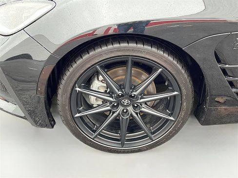 Used 2022 Toyota GR86 image 29