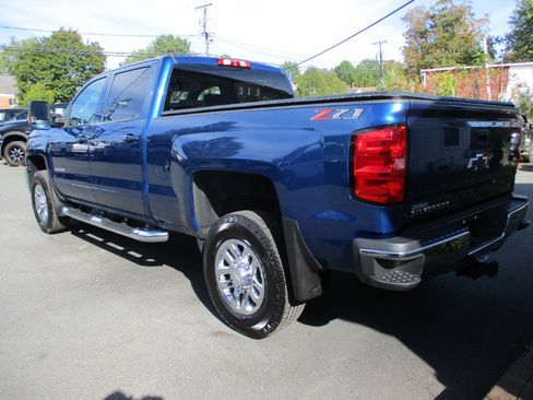 Used 2019 Chevrolet Silverado 2500 LT w/ All Star Edition image 3