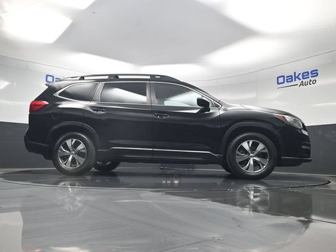Used 2019 Subaru Ascent Premium w/ Popular Package #2 AWD/4WD image 44
