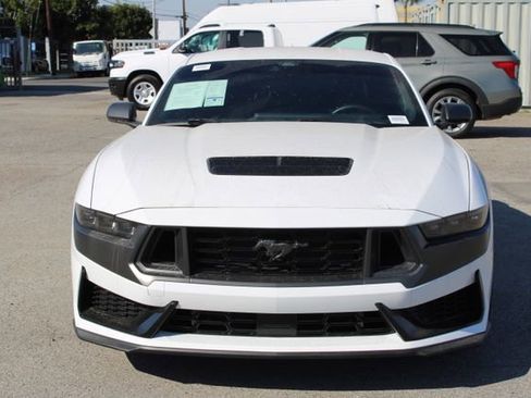 Used 2025 Ford Mustang Dark Horse image 2