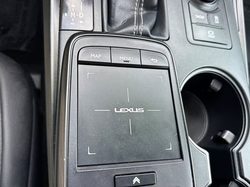 Used 2022 Lexus IS 350 F Sport w/ Dynamic Handling Package image 34