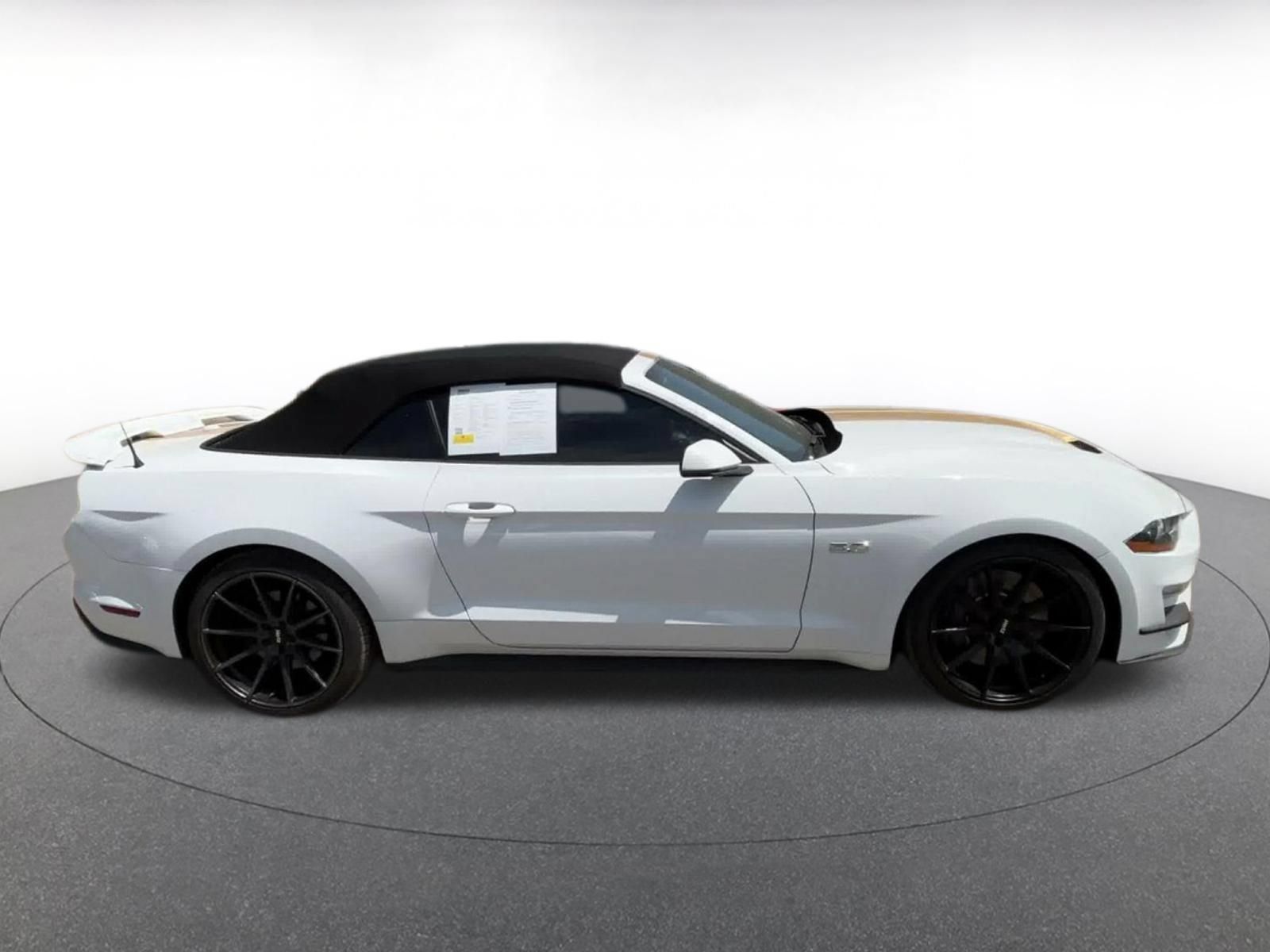 Used 2022 Ford Mustang GT Premium w/ GT Performance Package RWD image 15