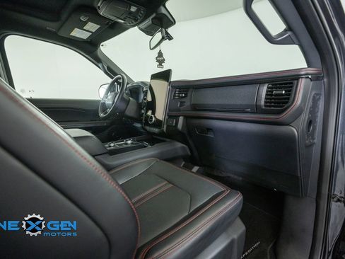 Used 2024 Ford Expedition Limited AWD/4WD image 42