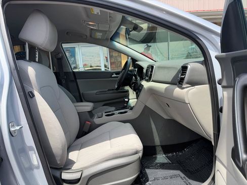 Used 2019 Kia Sportage LX AWD/4WD image 22