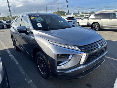 Used 2024 Mitsubishi Eclipse Cross ES AWD/4WD image 2