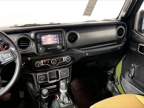 Used 2021 Jeep Gladiator Sport image 5