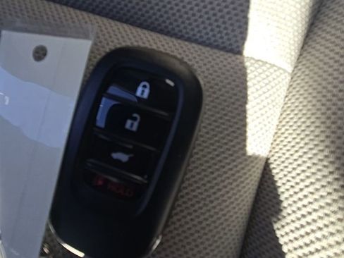 Certified 2025 Honda CR-V LX image 32