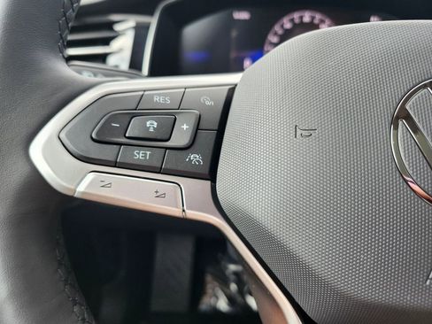 New 2025 Volkswagen Jetta SE image 7