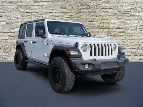 Used 2020 Jeep Wrangler Unlimited Sport S AWD/4WD image 2