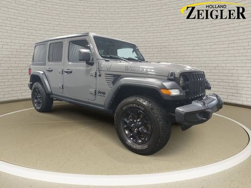 Used 2022 Jeep Wrangler Unlimited Sport AWD/4WD image 3