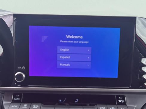 Used 2026 Toyota Camry Hybrid image 30