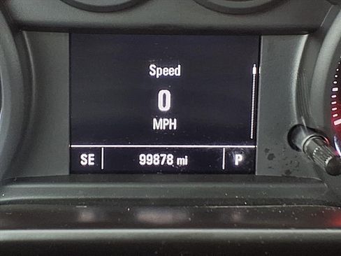 Used 2021 Chevrolet Silverado 1500 Custom image 21