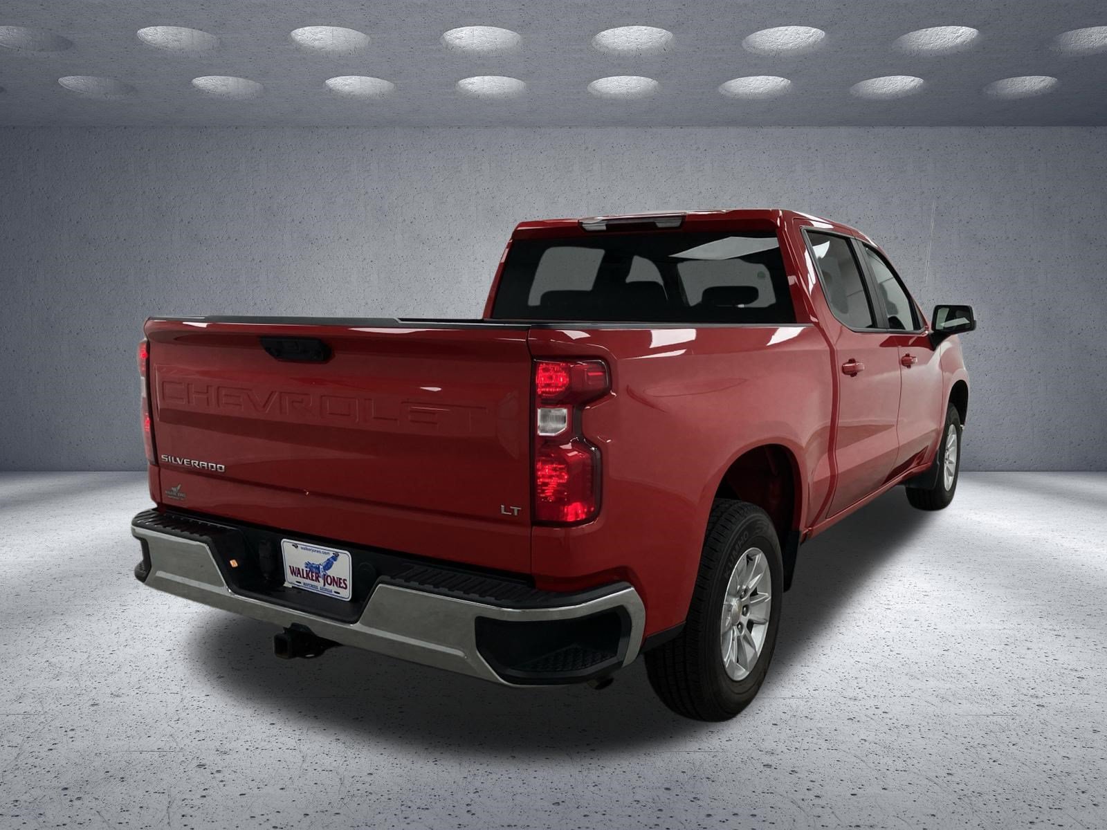 Used 2025 Chevrolet Silverado 1500 LT RWD image 5