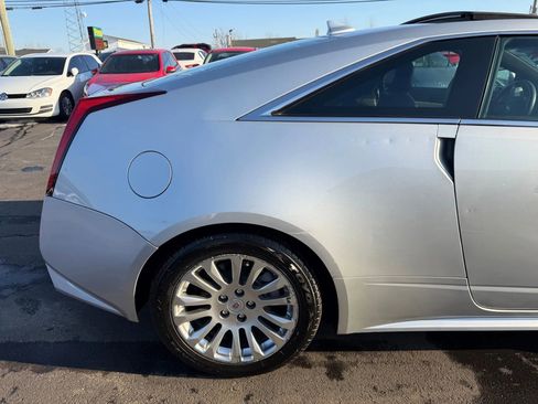 Used 2011 Cadillac CTS Premium image 44