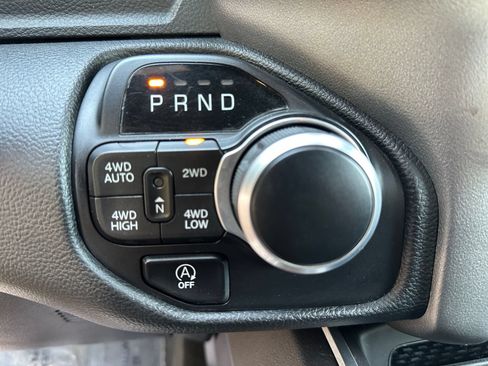 Used 2020 RAM 1500 Big Horn AWD/4WD image 21