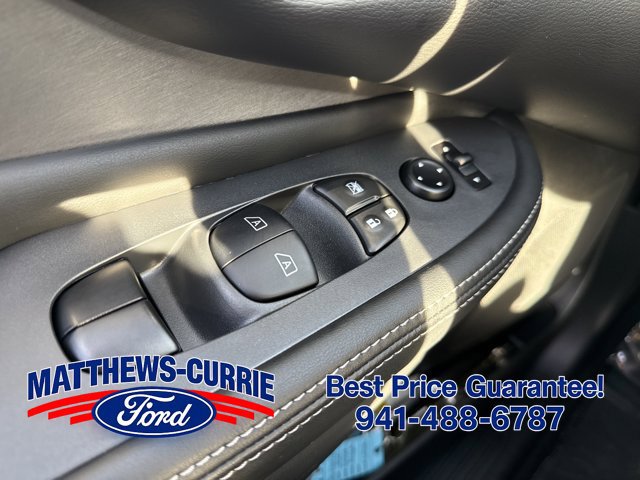 Used 2024 Nissan Murano SV FWD image 22