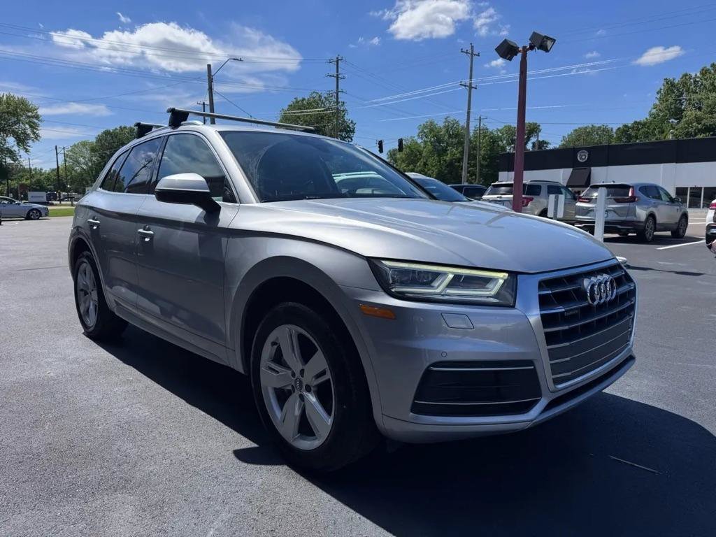 Used 2019 Audi Q5 2.0T Premium Plus w/ Premium Plus Package AWD/4WD image 5