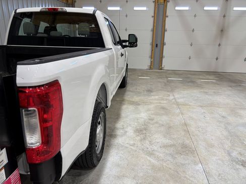 Used 2017 Ford F250 XL w/ Power Equipment Group image 10