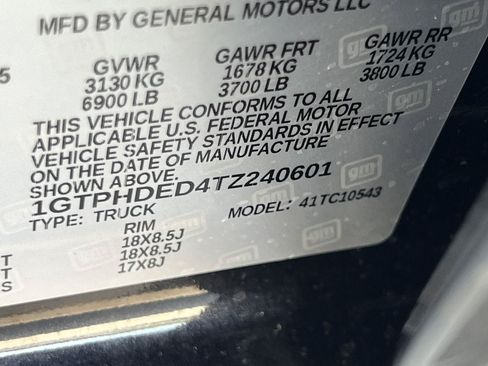 Used 2026 GMC Sierra 1500 SLT RWD image 28