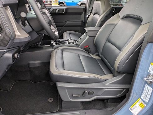 New 2025 Ford Bronco Outer Banks image 13