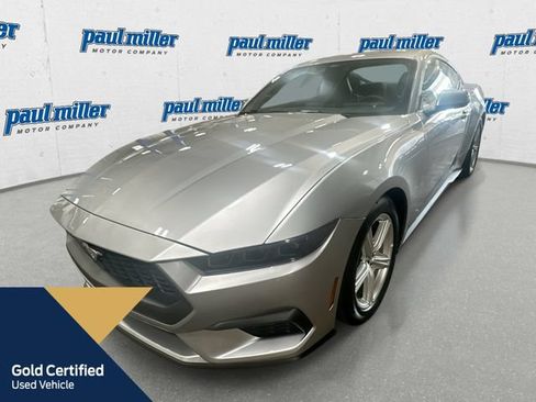 Used 2026 Ford Mustang Premium RWD image 1