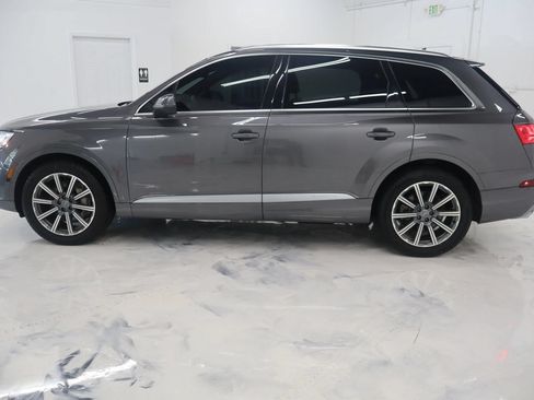 Used 2018 Audi Q7 3.0T Prestige w/ Prestige Package AWD/4WD image 4